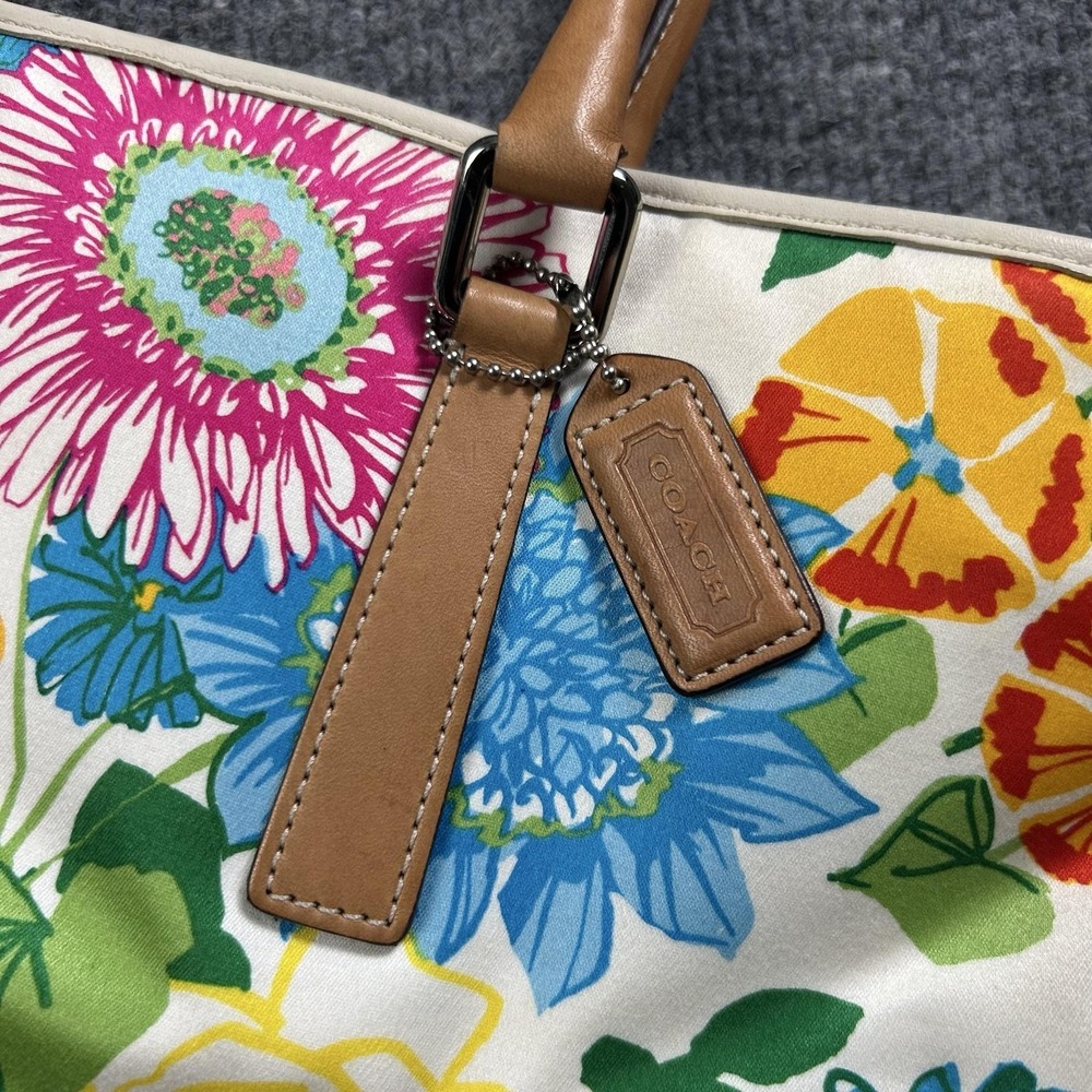 Coach Tote Bag Womens Medium Multicolor Floral Leather Shoulder Purse C2J-7746 - Picture 2 of 9